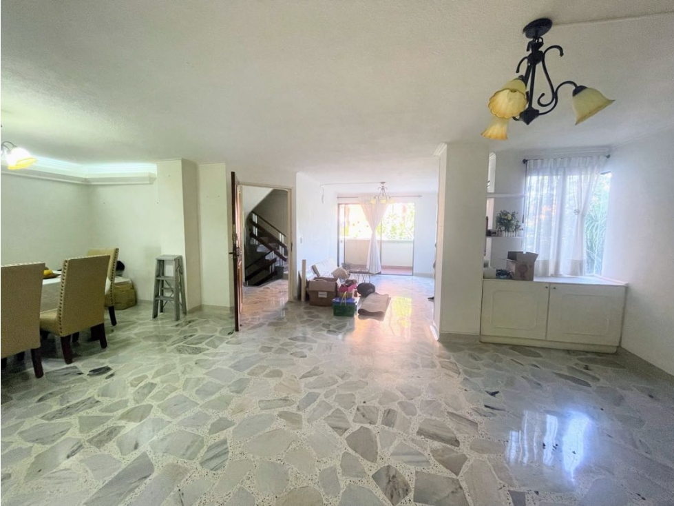 Amplio Apartamento en Laureles cerca a la UPB — foto 4