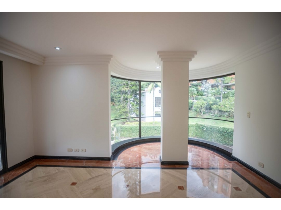 Amplio apartamento en Renta El Poblado 453 MT2 — foto 4