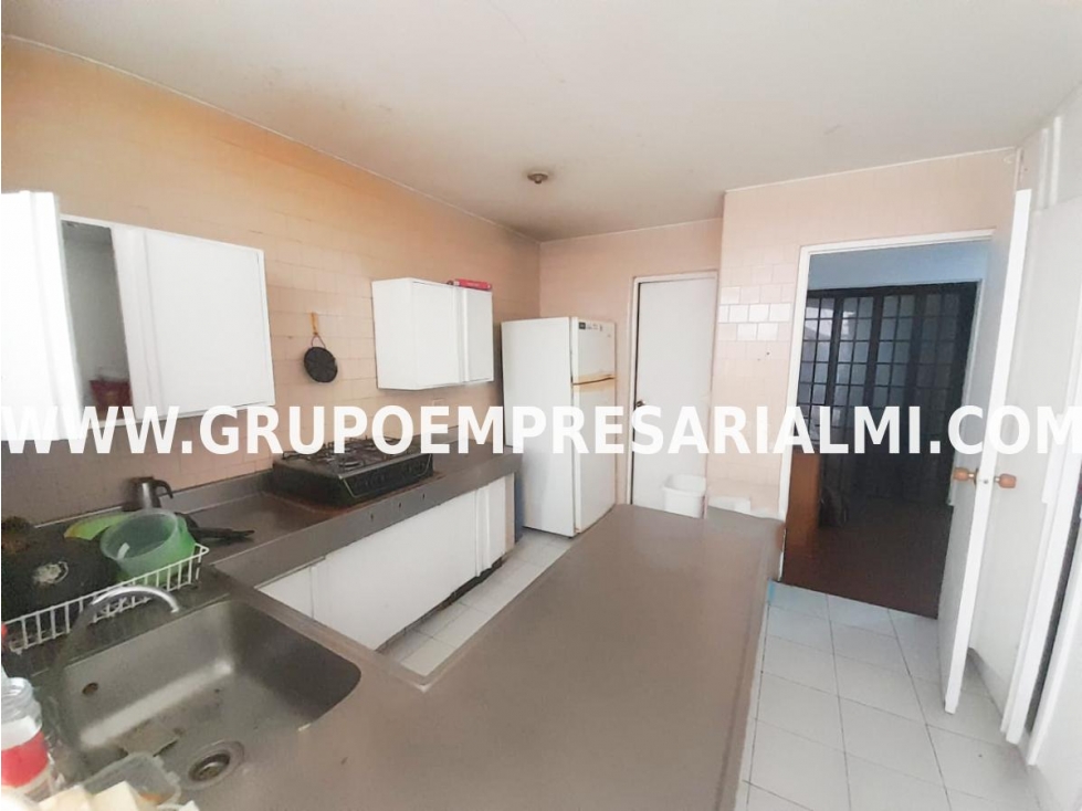 AMPLIO APARTAMENTO EN VENTA - SECTOR ESTADIO COD: 31829 — foto 3
