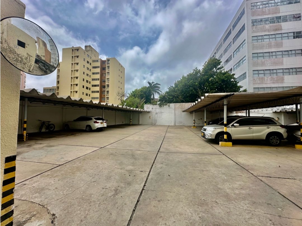 AMPLIO APARTAMENTO EN VENTA EN VIEJO PRADO. Excelente Ubicacion — foto 2