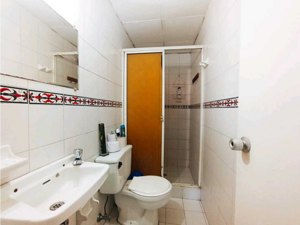 AMPLIO APARTAMENTO EN VENTA EN EL CENTRO DE MEDELLÍN — foto 5