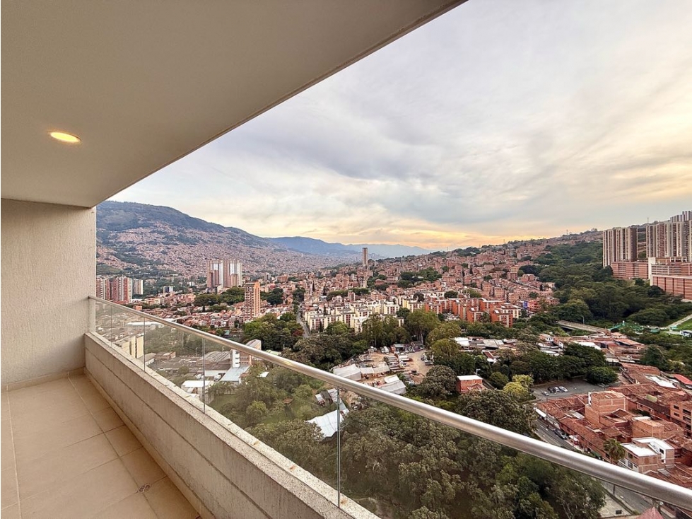 AMPLIO APARTAMENTO EN VENTA EN BELLO - PUERTO AZUL - CERCA CC FABRICAT — foto 3