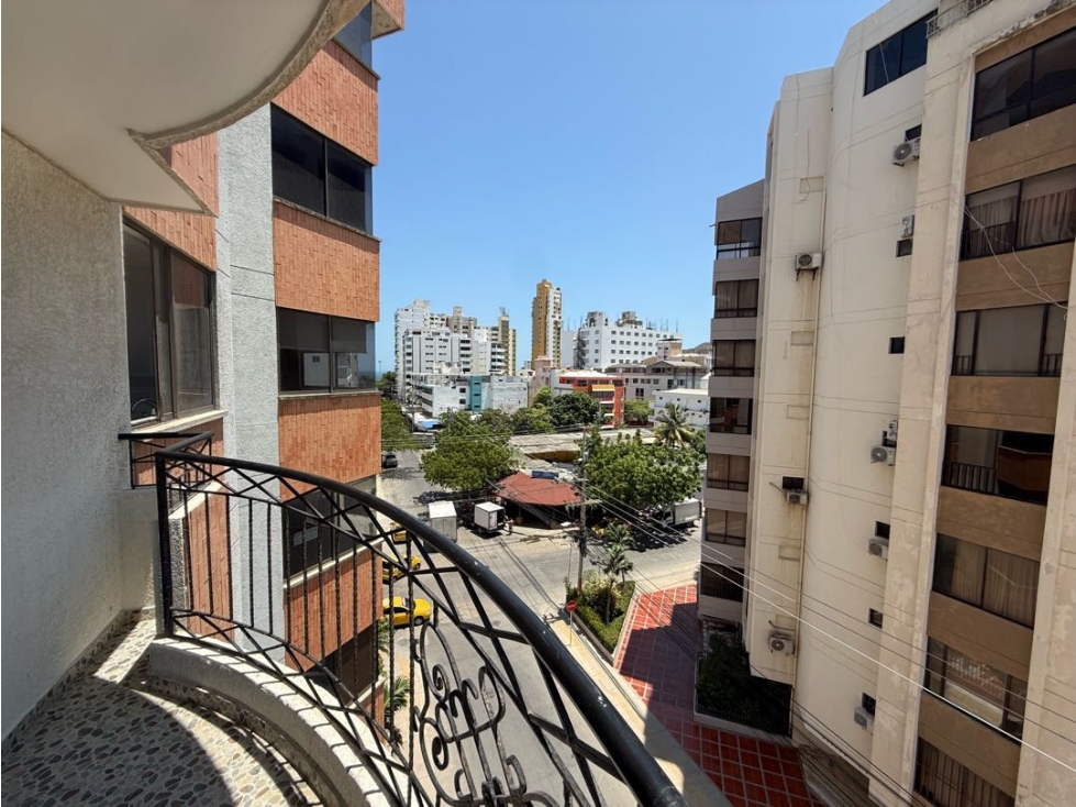 Precio de oportunidad Amplio apartamento en venta en rodadero