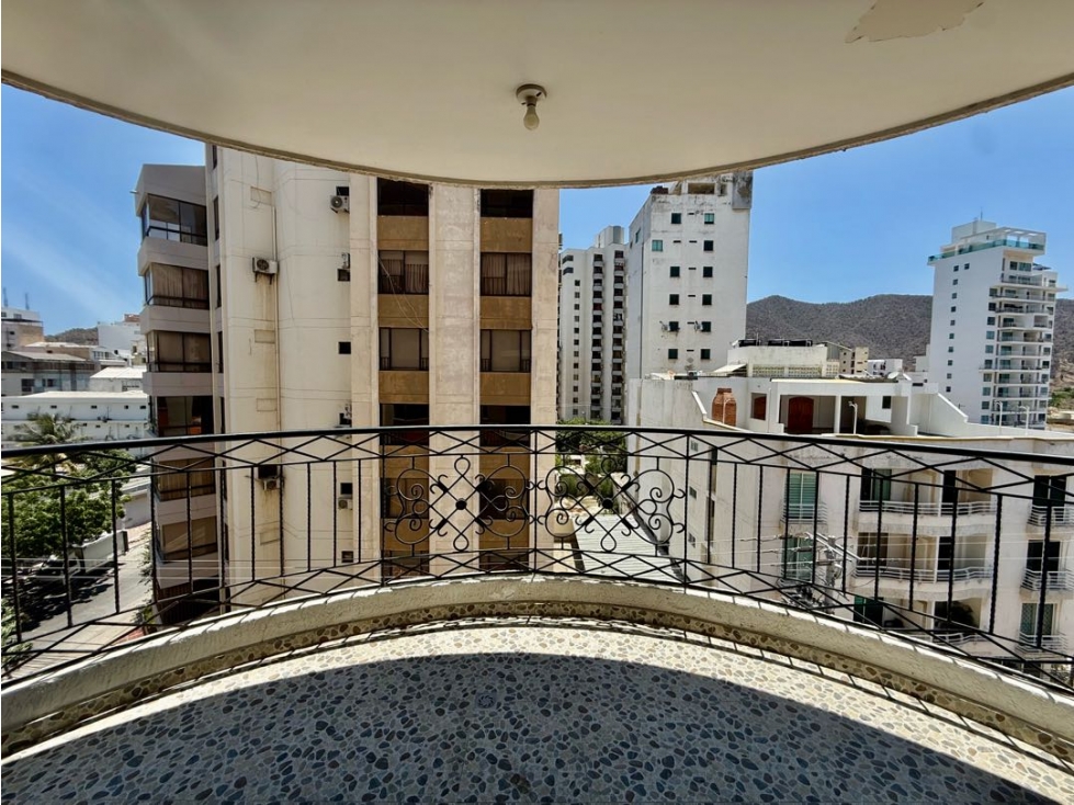 Precio de oportunidad Amplio apartamento en venta en rodadero — foto 2