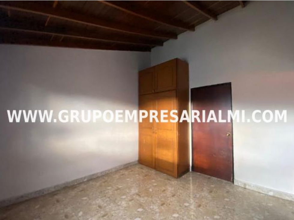 AMPLIO APARTAMENTO EN VENTA - SECTOR PRADO CENTRO COD: 32343 — foto 6