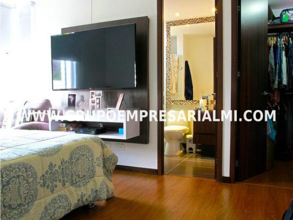 AMPLIO APARTAMENTO EN VENTA - SECTOR EL ESMERALDAL COD: 33872 — foto 6