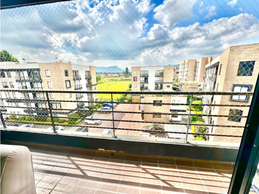 Cajicá venta Amplio apartamento excelente ubicacion y 2 parqueaderos — foto 6