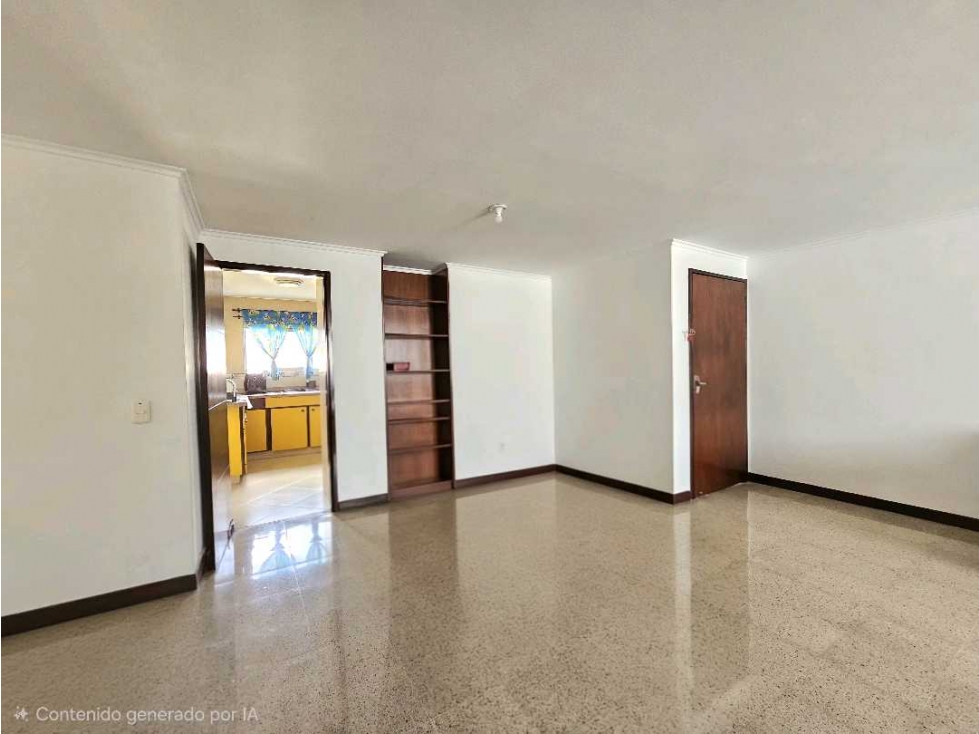 Amplio Apartamento Familiar de 130 m² en Venta en Los Colores — foto 6