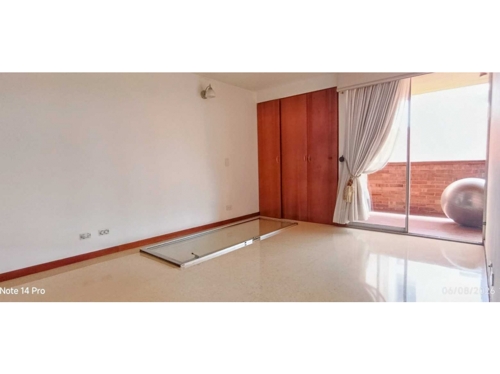 AMPLIO APARTAMENTO PORTAL ENVIGADO — foto 6