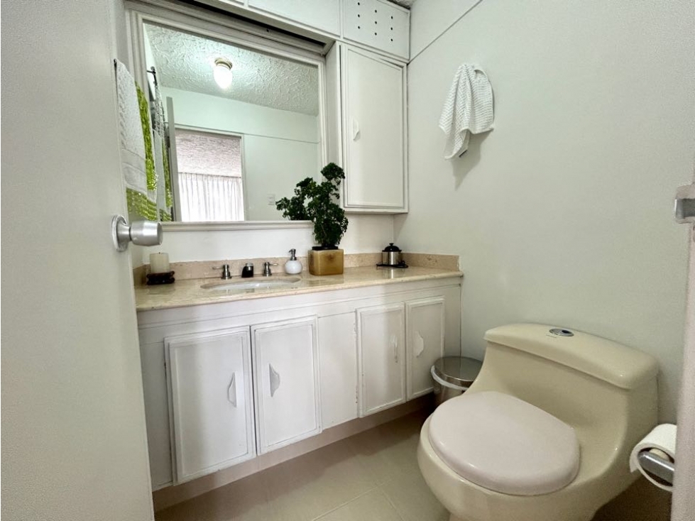 Amplio apartamento ubicado a sólo unos pasos de la plaza de Bolívar — foto 5