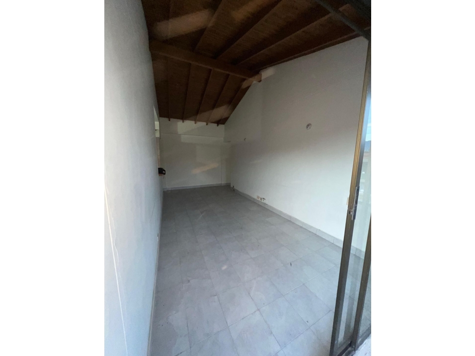 AMPLIO APARTAMENTO URB. PAYSANDU - CALASANZ EN VENTA F473 — foto 4