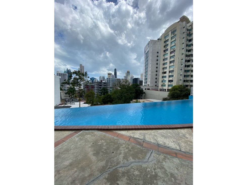 Amplio apto en El cangrejo — foto 2
