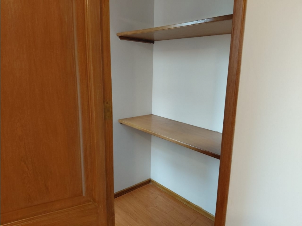 ¡AMPLIO DÃPLEX DE 231 MÂ² PARA REMODELAR EN BELLA SUIZA! — foto 6
