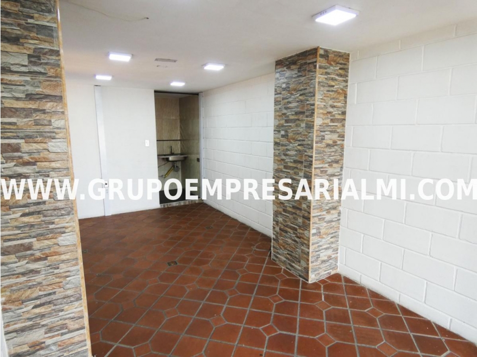 AMPLIO LOCAL EN ARRIENDO - SECTOR LA PALMA , BELEN COD: 31284