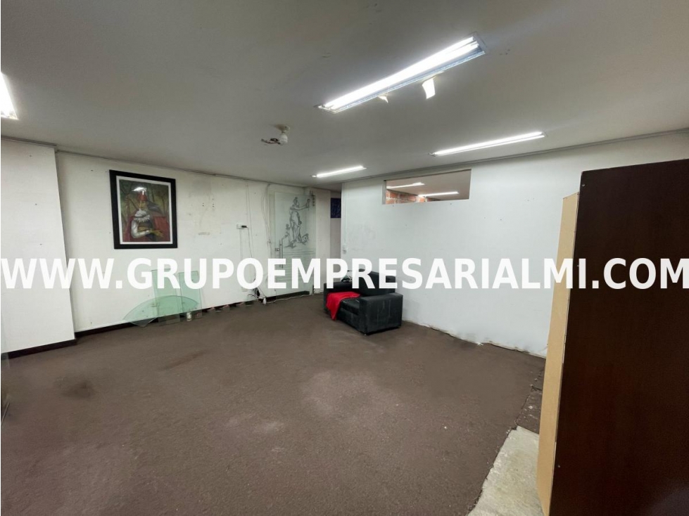 AMPLIO LOCAL EN ARRIENDO - SECTOR VILLA HERMOSA COD: 31762 — foto 4