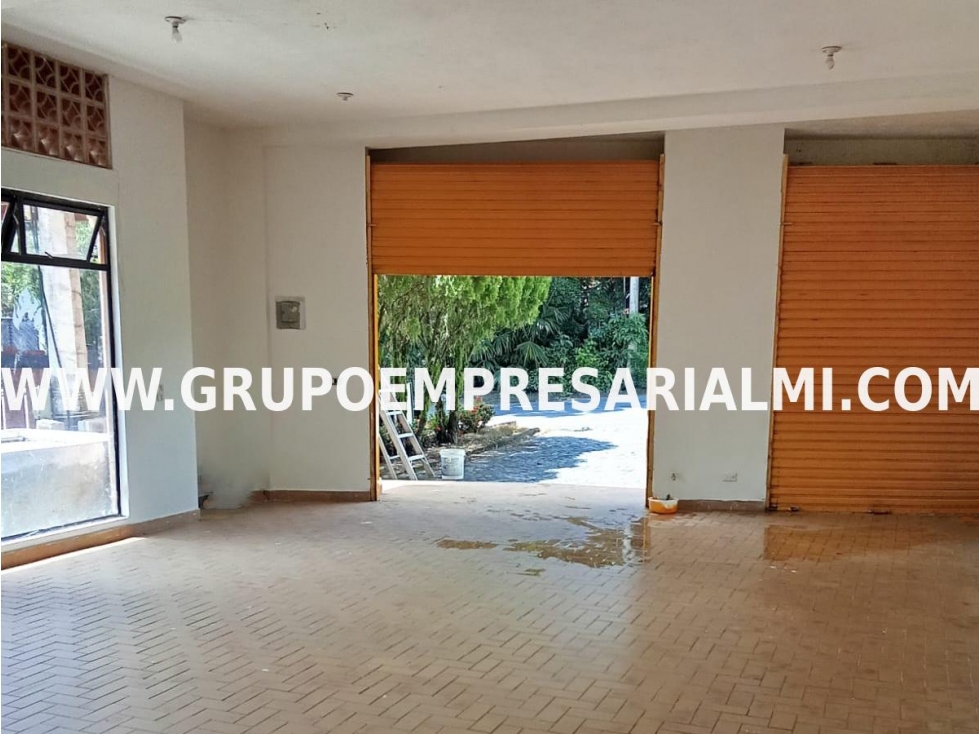 AMPLIO LOCAL EN ARRIENDO - SECTOR LETICIA COD: 32696 - 4