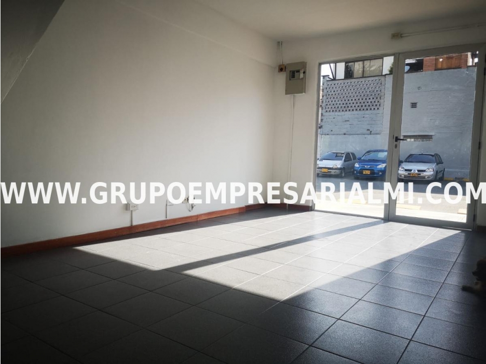 AMPLIO LOCAL EN VENTA - SECTOR DITAIRES COD: 27644 - 3