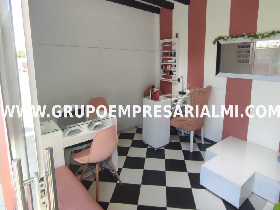 AMPLIO LOCAL EN VENTA - SECTOR OLAYA HERRERA COD: 32468