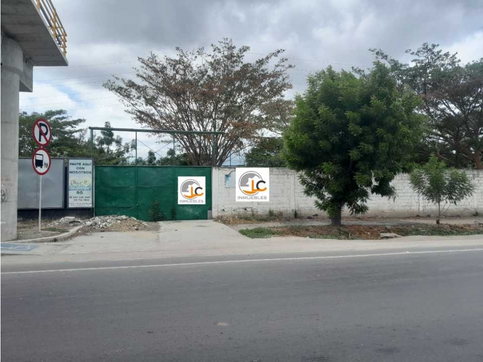 Amplio lote de 3468m2 sobre la troncal del caribe sector curinca - 2