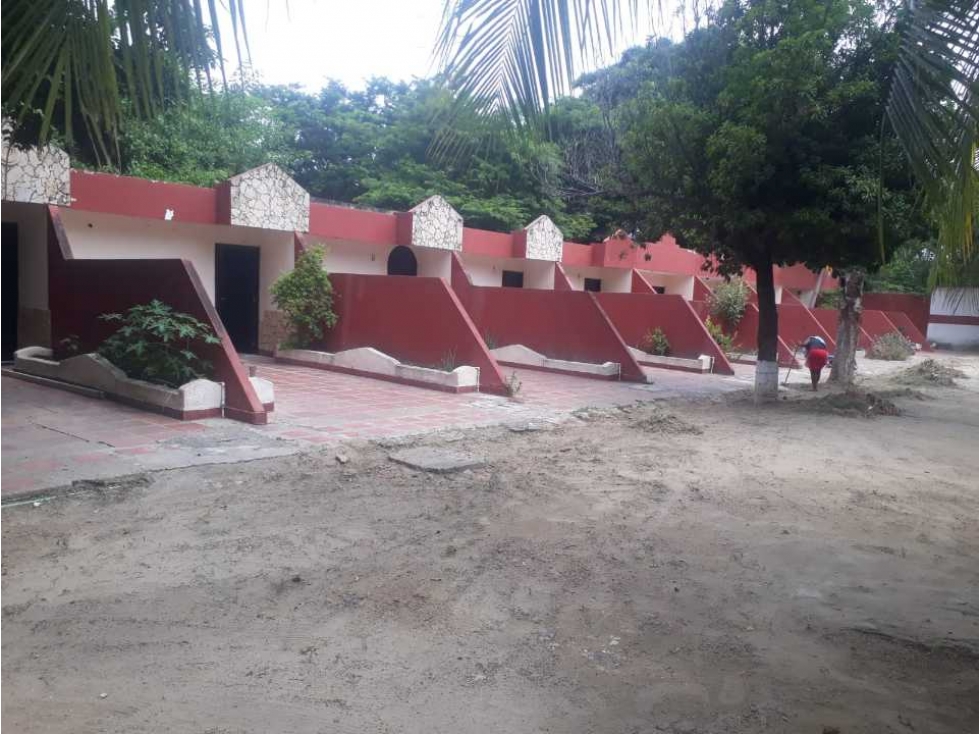 Amplio lote de 3468m2 sobre la troncal del caribe sector curinca - 5