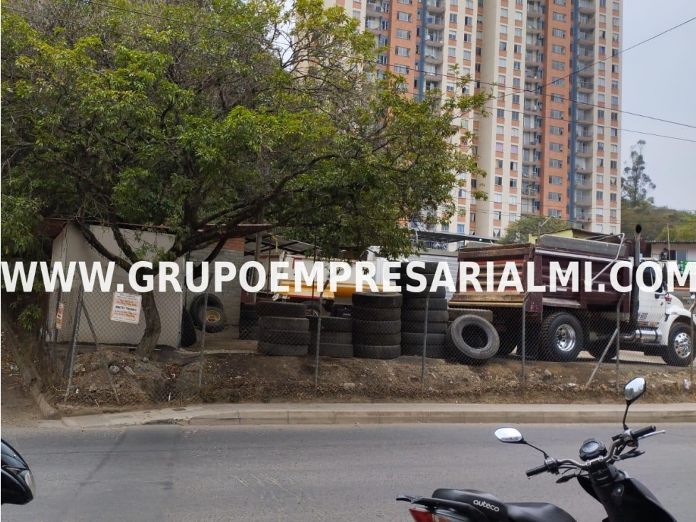 AMPLIO LOTE EN VENTA - SECTOR BELÉN LAS MERCEDES COD: 32416