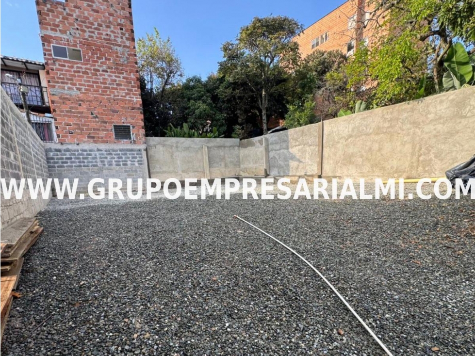 AMPLIO LOTE EN VENTA - SECTOR VILLAFLORA , ROBLEDO COD: 33676 — foto 2