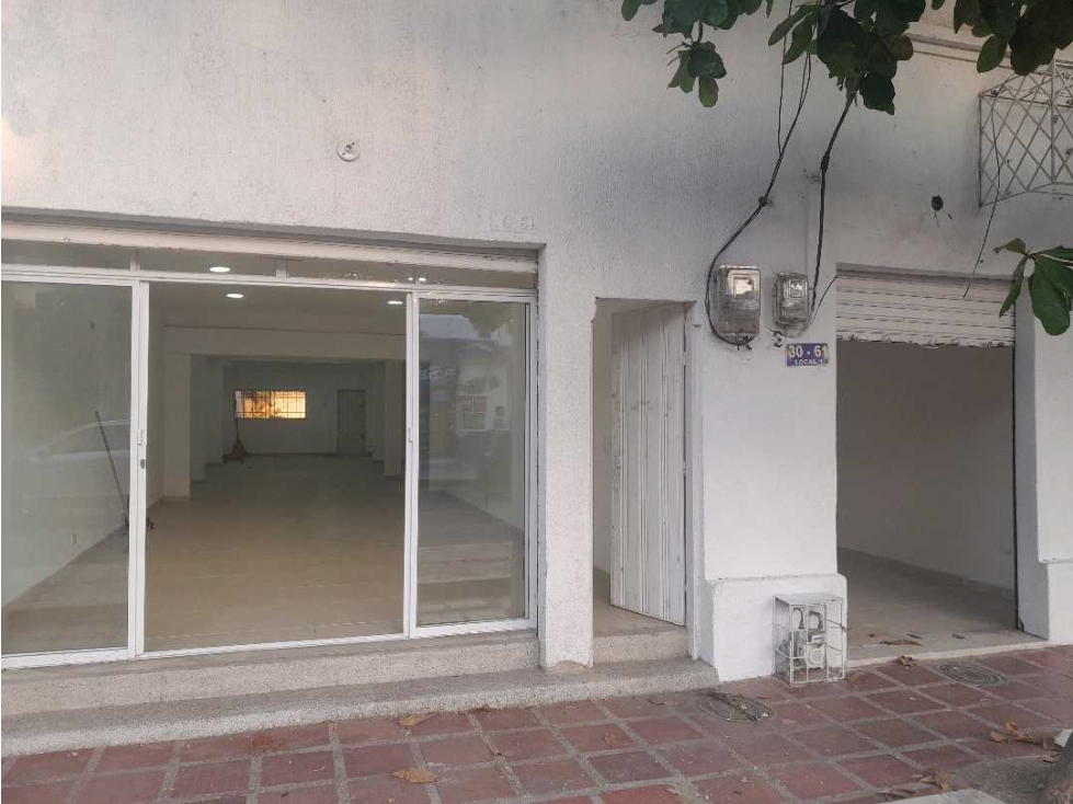 Se venden y se arriendan 2 locales con amplio terreno,378m2, carrera 4 — foto 2