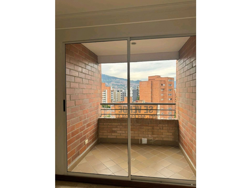 Venta Apartamento en Laureles — foto 2