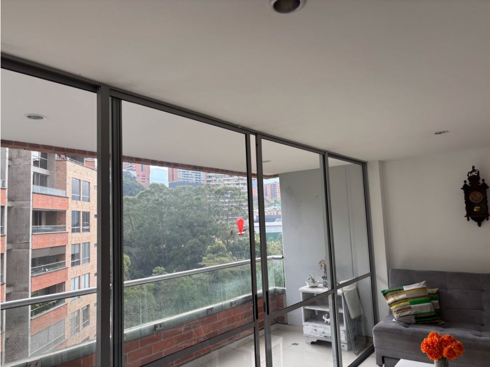 APARTAMENTO LOMA DEL CHOCHO. UNIDAD COMPLETA 85 METROS — foto 2