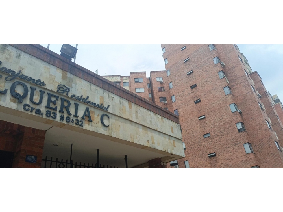 AP 401 C CON ALQUERIA AG C CL 5 ENTRE CR 83 Y 84 HOY TORRE DEL VALLE — foto 4
