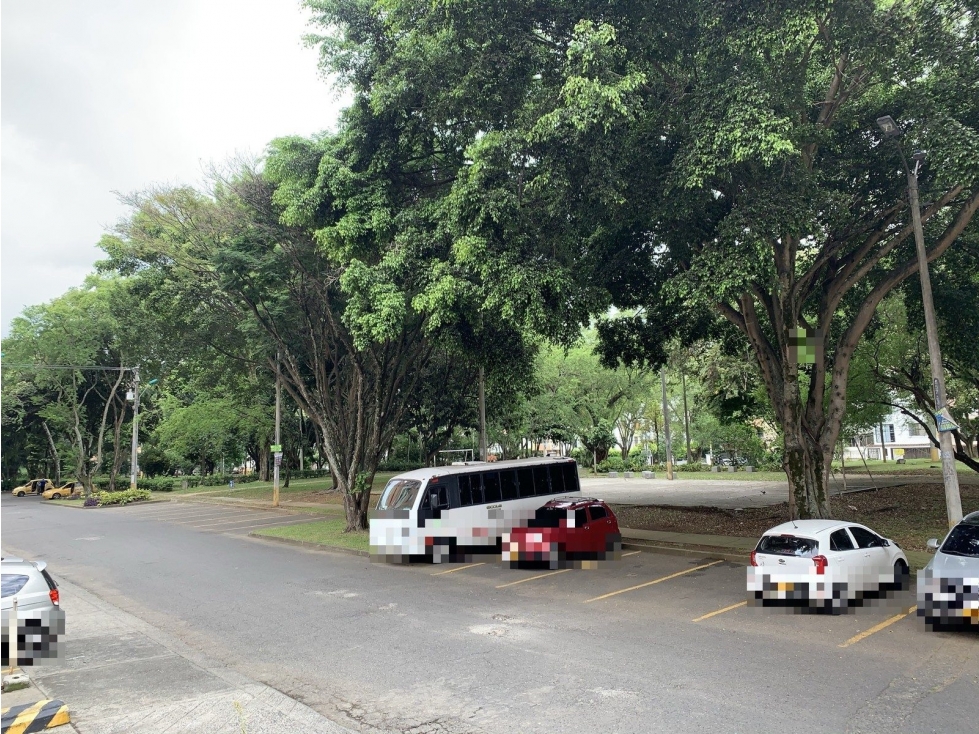 AP 501 C CON ALQUERIA AG C CL 5 ENTRE CR 83 Y 84 HOY TORRES DEL VALLE — foto 5