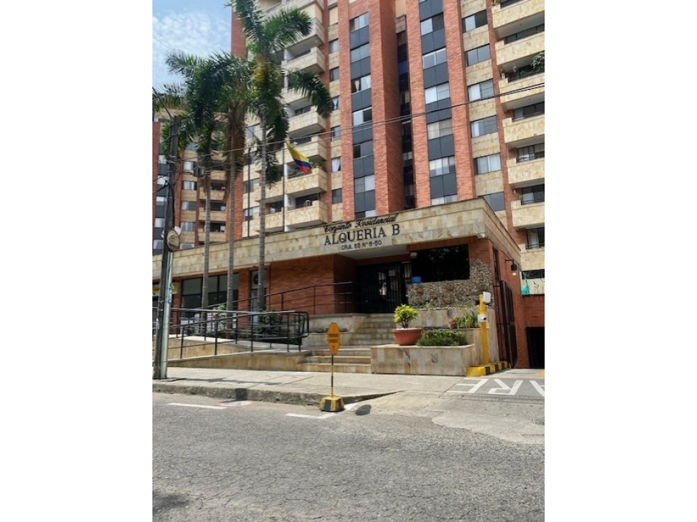 AP 901 B CON ALQUERIA AG C CL 5 ENTRE CR 83 Y 84 HOY TORRES DEL VALLE — foto 3
