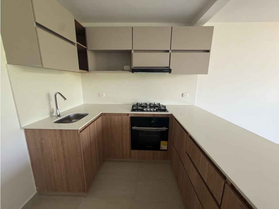 APARATAMENTO EN ARRIENDO RIO ALTO — foto 1