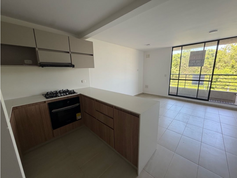APARATAMENTO EN ARRIENDO RIO ALTO — foto 2
