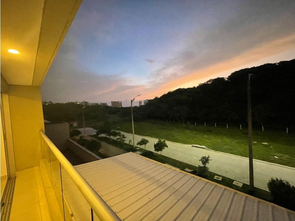 APARATAMENTO RIVERS PALMS 83mts — foto 3