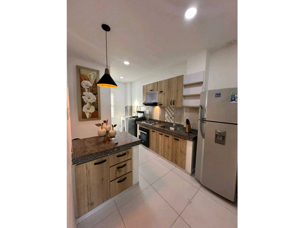 Aparta estudio amoblado en arriendo en Monteverde