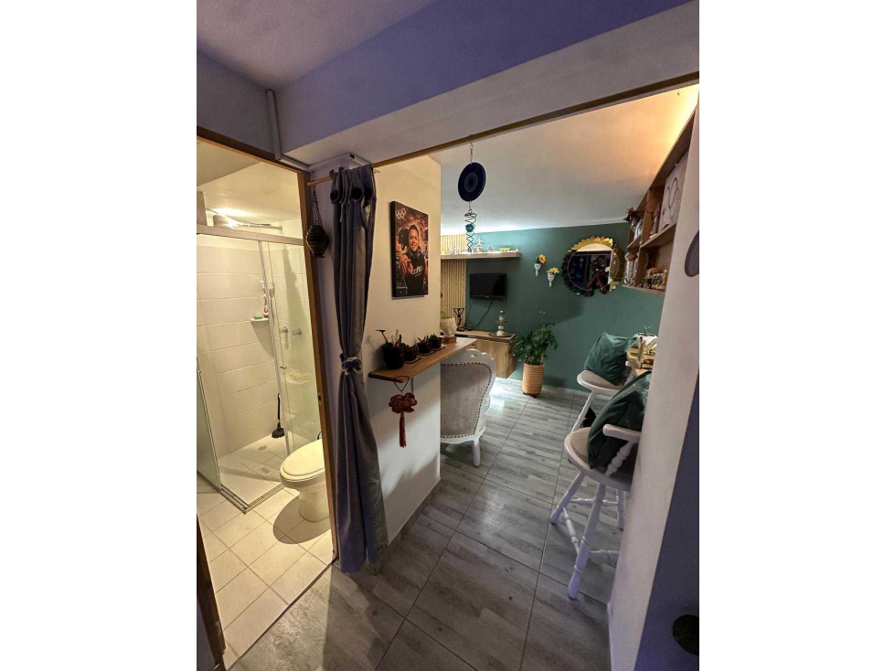 APARTA ESTUDIO BARRIO CRISTOBAL LA AMERICA — foto 4