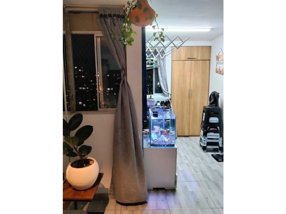 APARTA ESTUDIO BARRIO CRISTOBAL LA AMERICA — foto 6