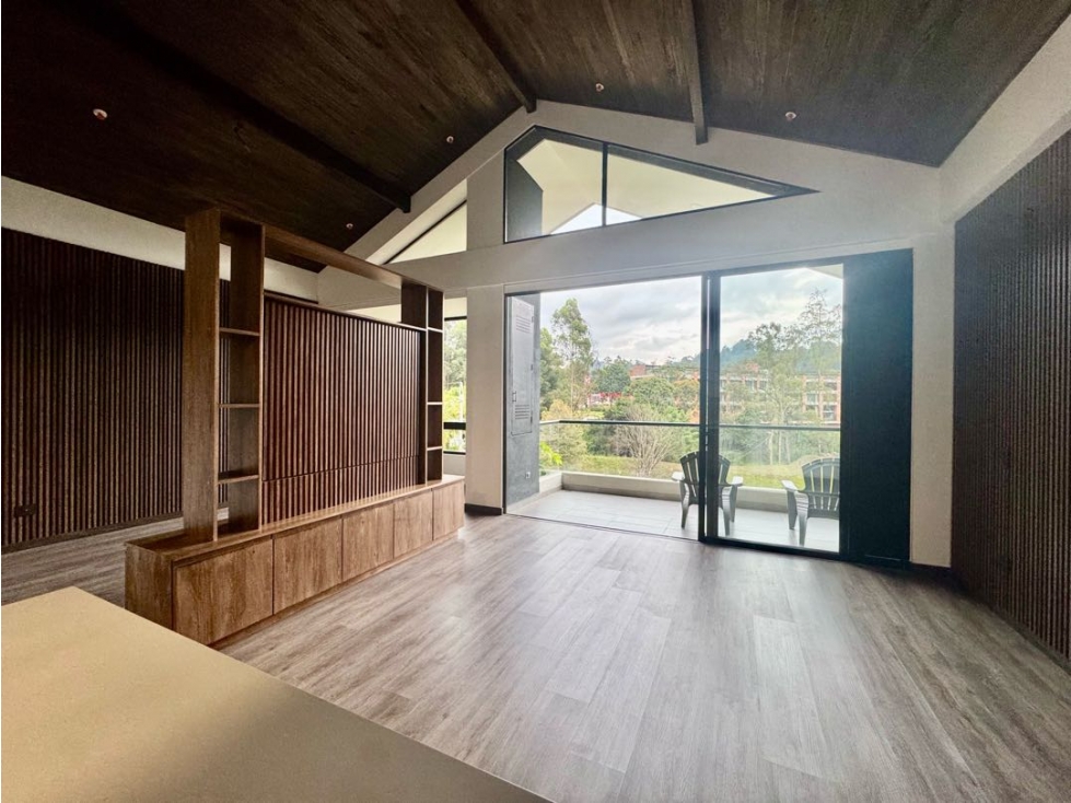 Apartaestudio 73 mtr sector LA FE (Nuevo) Super, Super lindo — foto 2