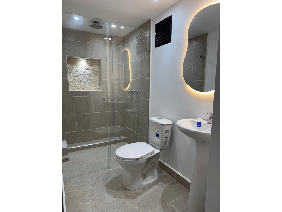 Apartaestudio en arriendo en Pedregal Medellin — foto 5