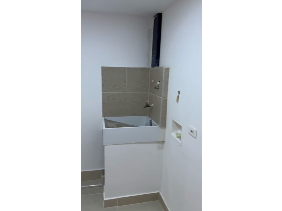 Apartaestudio en arriendo en Pedregal Medellin — foto 6