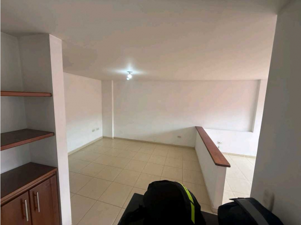 APARTAESTUDIO A PRECIO DE OPORTUNIDAD EN LOS COLORES. — foto 6