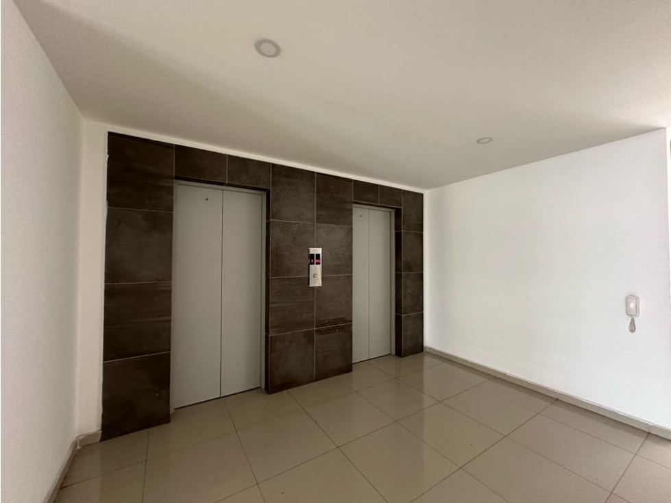 APARTAESTUDIO AMOBLADO EN ARRIENDO EN ALTO PRADO — foto 2
