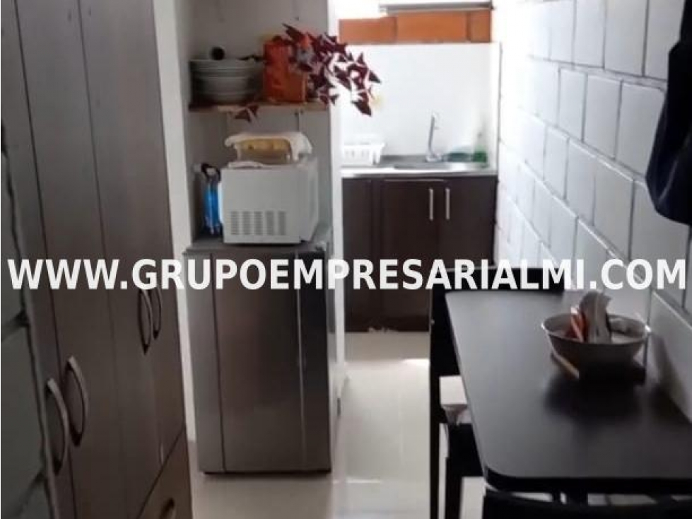 APARTAESTUDIO AMOBLADO EN ARRIENDO - SECTOR BELÉN COD: 32397 — foto 2