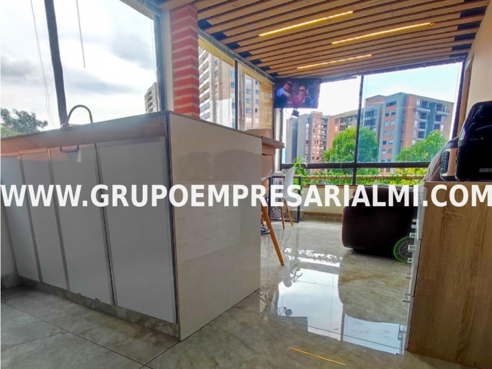 APARTAESTUDIO AMOBLADO EN ARRIENDO - SECTOR ZUÑIGA COD: 33579 - 4