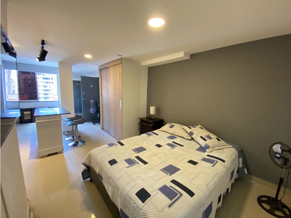 Apartaestudio en arriendo en La Castellana Medellín — foto 4