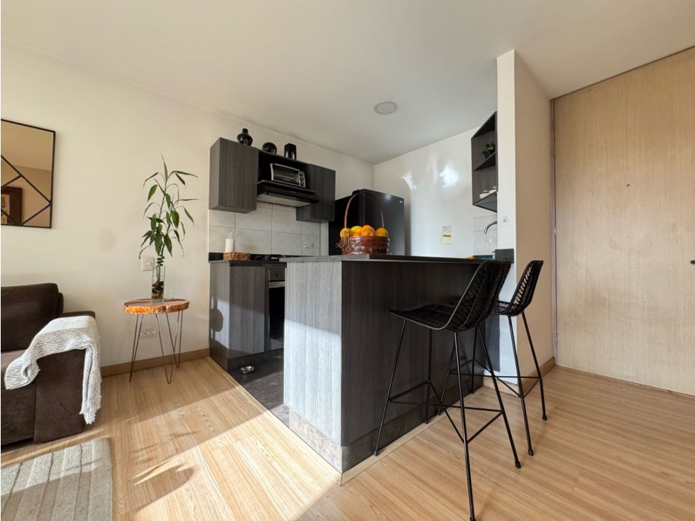 Apartaestudio amoblado en arriendo El Poblado Linares cerca al Tesoro — foto 4