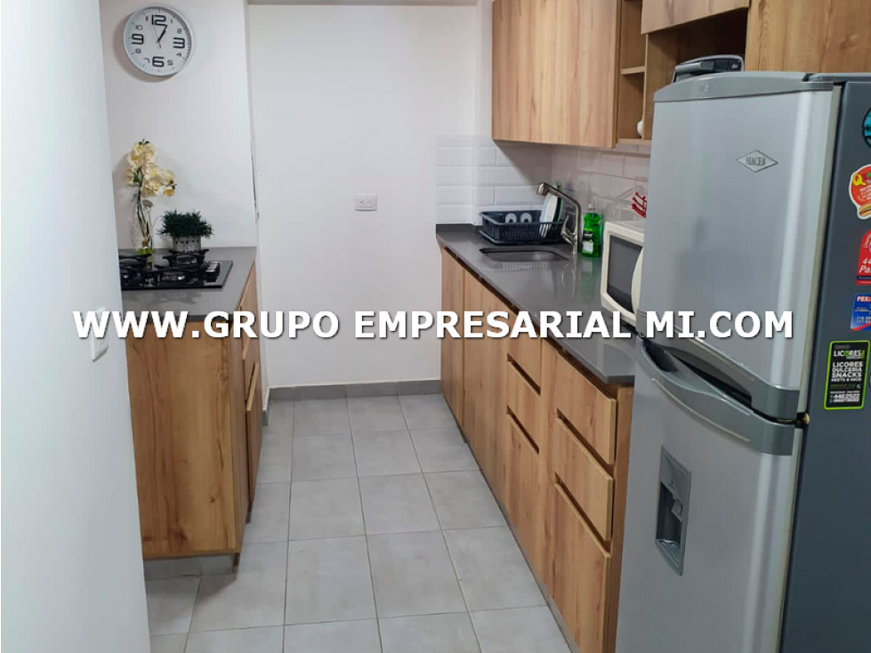 APARTAESTUDIO AMOBLADO EN RENTA - SECTOR ENVIGADO COD: 4440 — foto 2