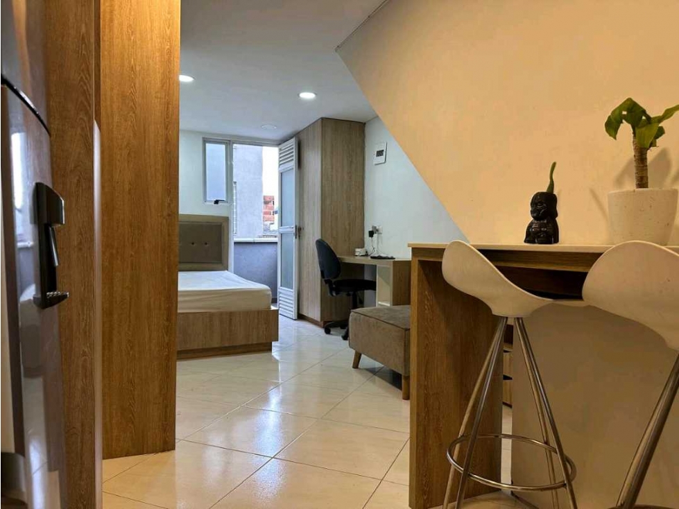 APARTAESTUDIO AMOBLADOD EN ARRIENDO, LAURELES-ESTADIO CERCA DE UPB