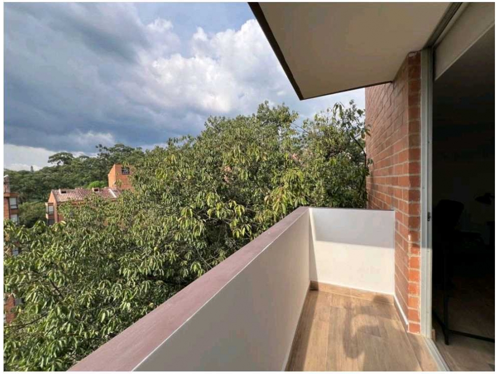 APARTAESTUDIO CON PERMISO PARA RENTAS CORTAS POR LA FRONTERA — foto 4